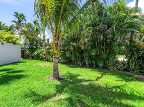 5950 NW 4th Avenue, Boca Raton FL 33487