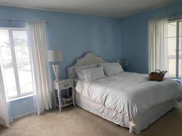 818 Sky Pine Way E2, Greenacres FL 33415