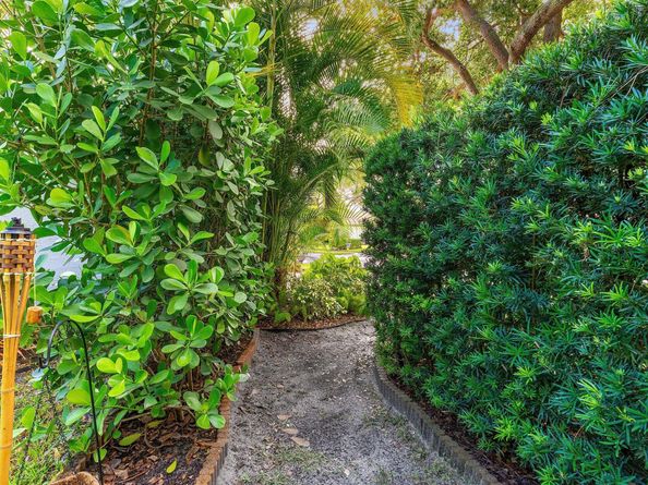 292 Sherwood Forest Drive, Delray Beach FL 33445