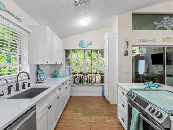 292 Sherwood Forest Drive, Delray Beach FL 33445