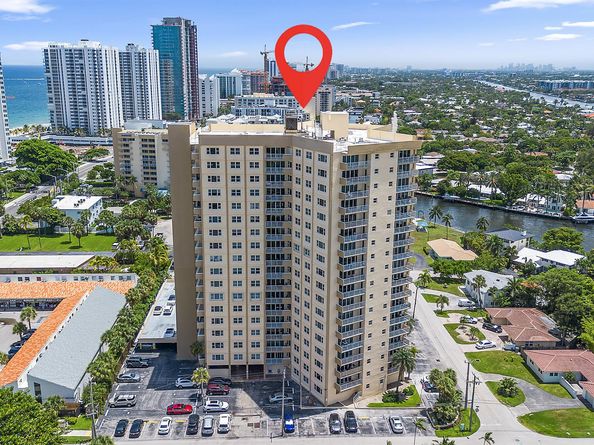 1200 Hibiscus Avenue 401, Pompano Beach FL 33062