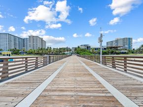 1200 Hibiscus Avenue 401, Pompano Beach FL 33062