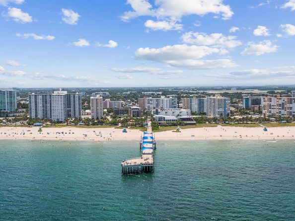 1200 Hibiscus Avenue 401, Pompano Beach FL 33062