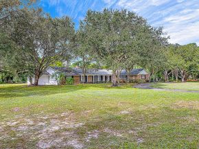 8267 Nashua Drive, Palm Beach Gardens FL 33418