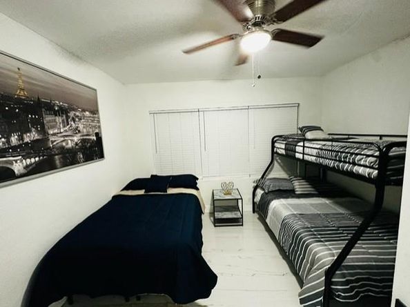 55 NW 47th St, Miami FL 33127