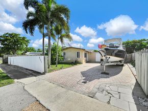 2171 SW 36th Ter, Fort Lauderdale FL 33312