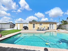 2171 SW 36th Ter, Fort Lauderdale FL 33312