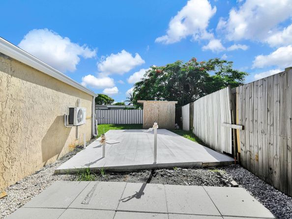 2171 SW 36th Ter, Fort Lauderdale FL 33312