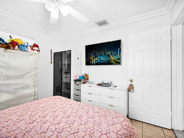 2171 SW 36th Ter, Fort Lauderdale FL 33312