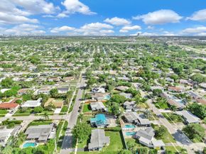 2171 SW 36th Ter, Fort Lauderdale FL 33312