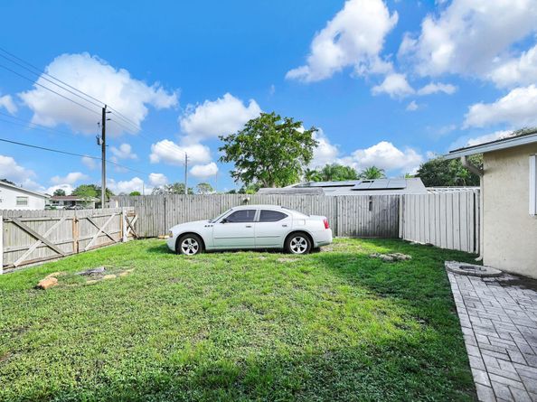 2171 SW 36th Ter, Fort Lauderdale FL 33312