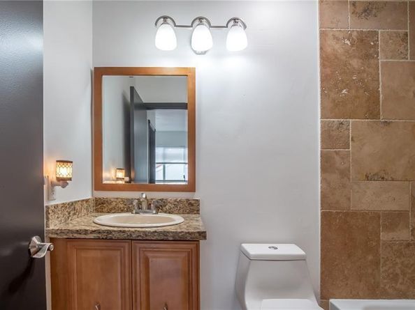 3625 Murano Dr, Hollywood FL 33021