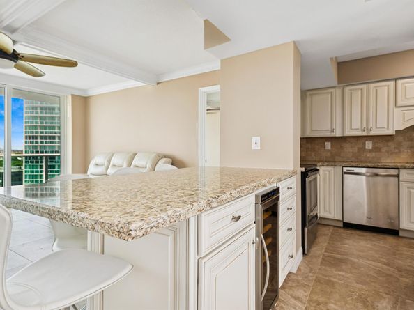 333 NE 21st Avenue 1122, Deerfield Beach FL 33441