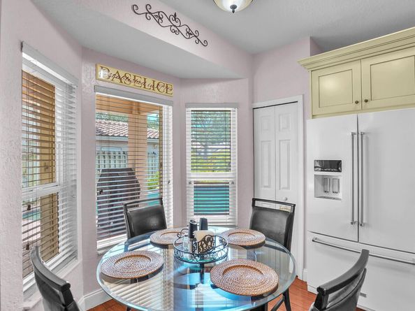 317 E Garden Cove Circle, Davie FL 33325