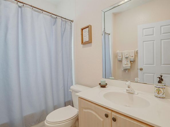 317 E Garden Cove Circle, Davie FL 33325