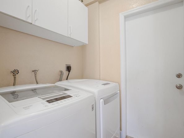 317 E Garden Cove Circle, Davie FL 33325