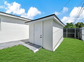 4040 SW 108th Avenue, Miami FL 33165