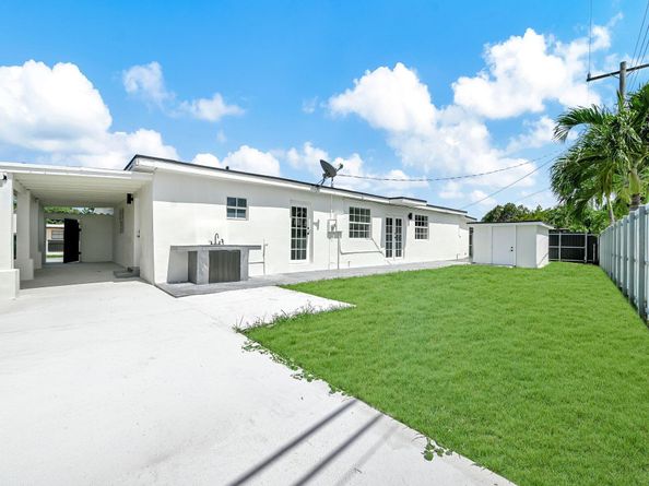4040 SW 108th Avenue, Miami FL 33165