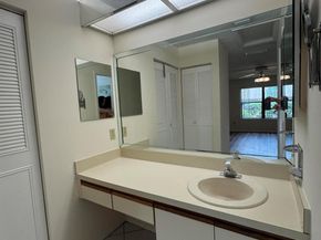 446 Knollwood Court, Royal Palm Beach FL 33411