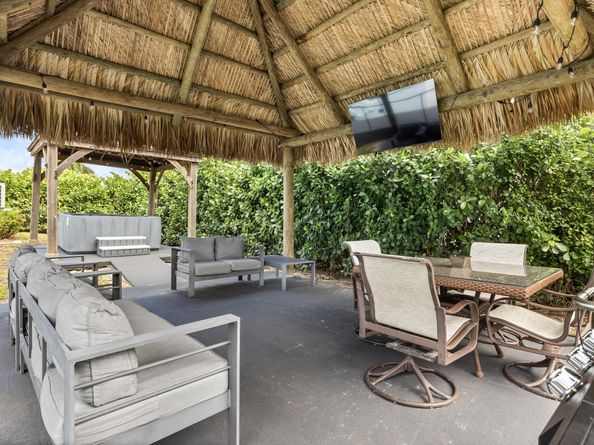 1407 Ontario Dr, Lake Worth FL 33461