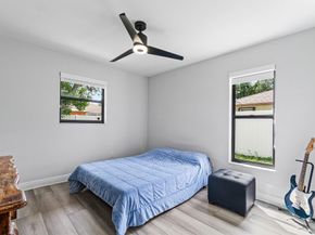 981 Wynndale Way, Lantana FL 33462