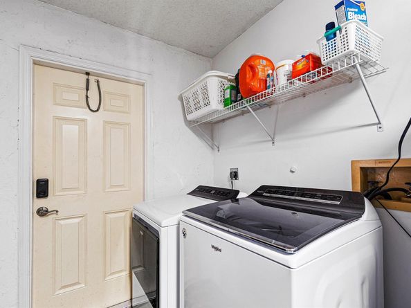 981 Wynndale Way, Lantana FL 33462