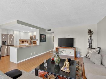 3004 Ainslie A