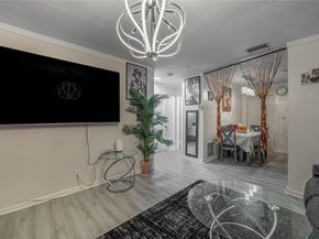 1910 SW 63rd Ter, North Lauderdale FL 33068