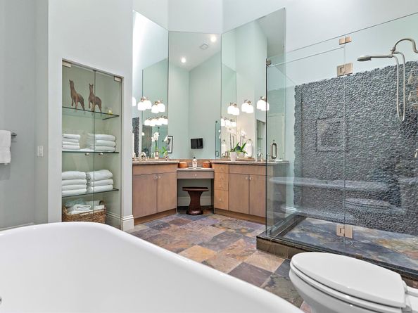 2990 Twin Oaks Way, Wellington FL 33414