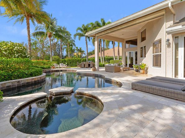 2990 Twin Oaks Way, Wellington FL 33414