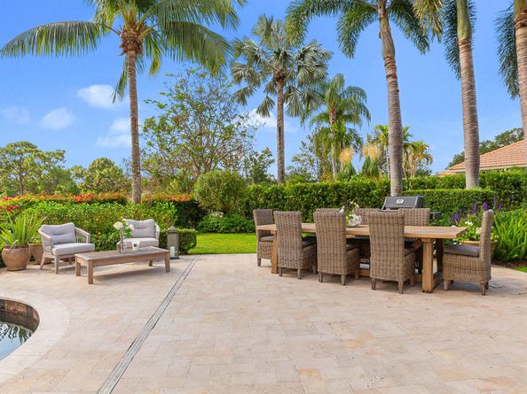 2990 Twin Oaks Way, Wellington FL 33414