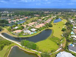 2990 Twin Oaks Way, Wellington FL 33414