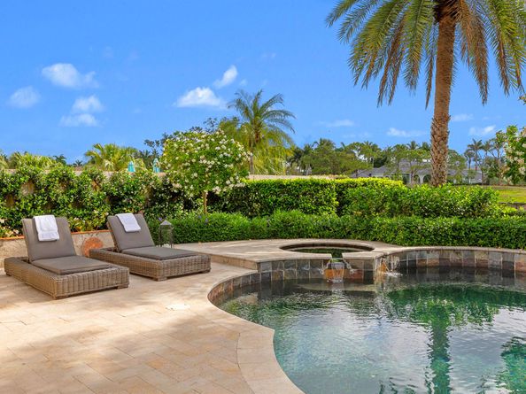 2990 Twin Oaks Way, Wellington FL 33414