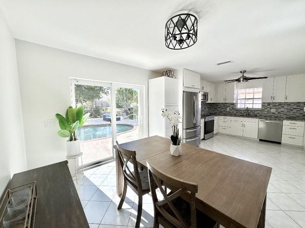 22335 Boulder St, Boca Raton FL 33428