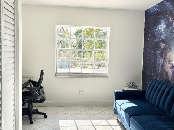 22335 Boulder St, Boca Raton FL 33428