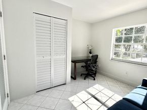 22335 Boulder St, Boca Raton FL 33428