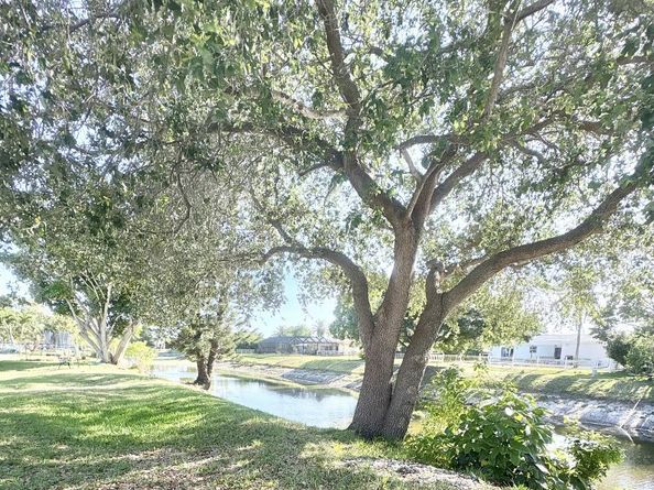 22335 Boulder St, Boca Raton FL 33428