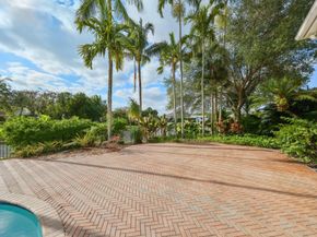 2753 W Stonebrook Cir, Davie FL 33330