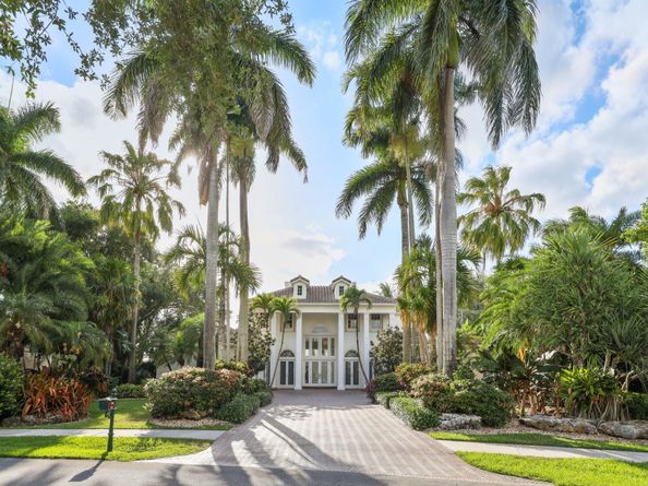 2753 W Stonebrook Cir, Davie FL 33330