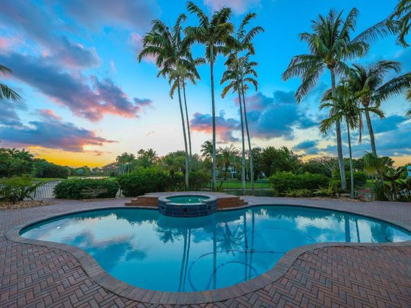 2753 W Stonebrook Cir, Davie FL 33330