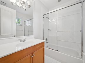 2753 W Stonebrook Cir, Davie FL 33330