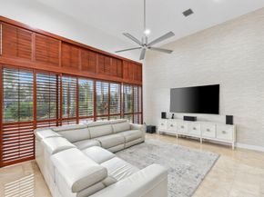 2753 W Stonebrook Cir, Davie FL 33330