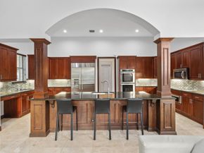 2753 W Stonebrook Cir, Davie FL 33330