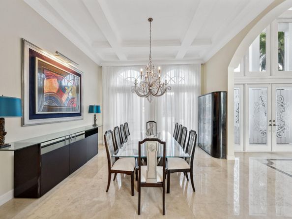 2753 W Stonebrook Cir, Davie FL 33330