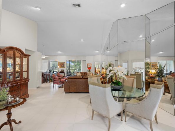11602 Briarwood Circle 4, Boynton Beach FL 33437