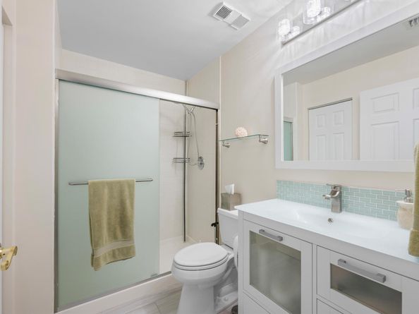 11602 Briarwood Circle 4, Boynton Beach FL 33437