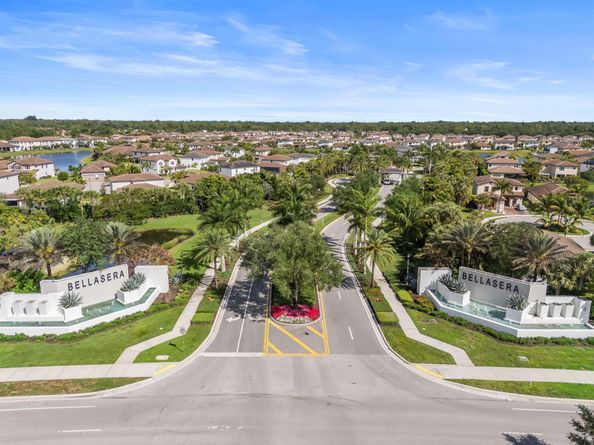 3212 Klays Court, Royal Palm Beach FL 33411