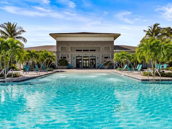 3212 Klays Court, Royal Palm Beach FL 33411