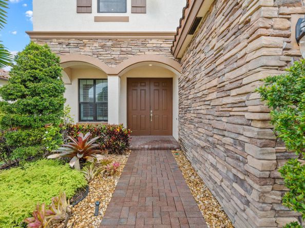 3212 Klays Court, Royal Palm Beach FL 33411