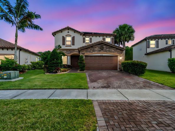 3212 Klays Court, Royal Palm Beach FL 33411